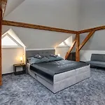 ゲストハウス Vysehrad 4*